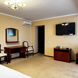 Pechersky Hotel